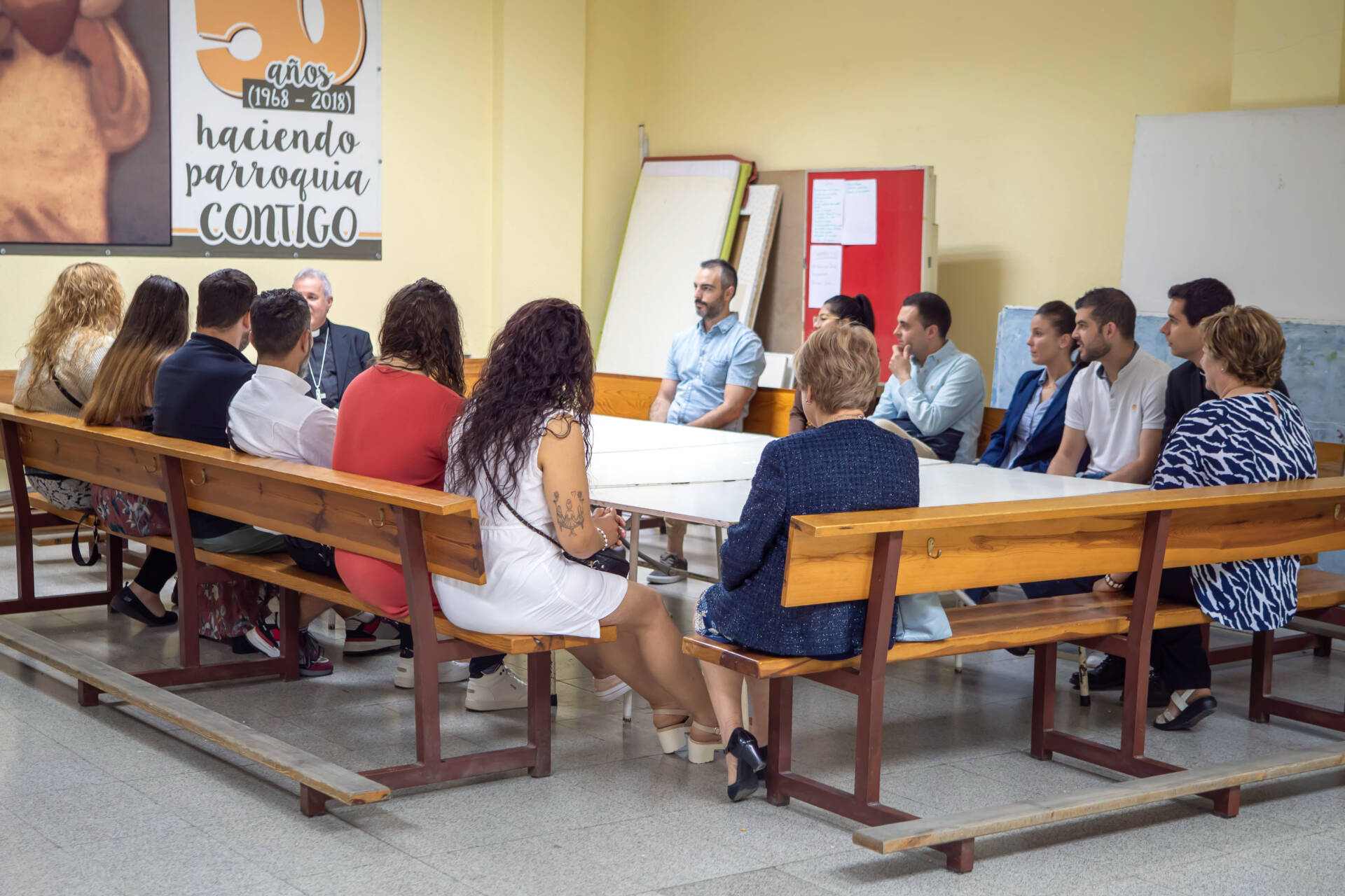 Once jóvenes reciben la confirmación en Miranda de Ebro 1 _1057055