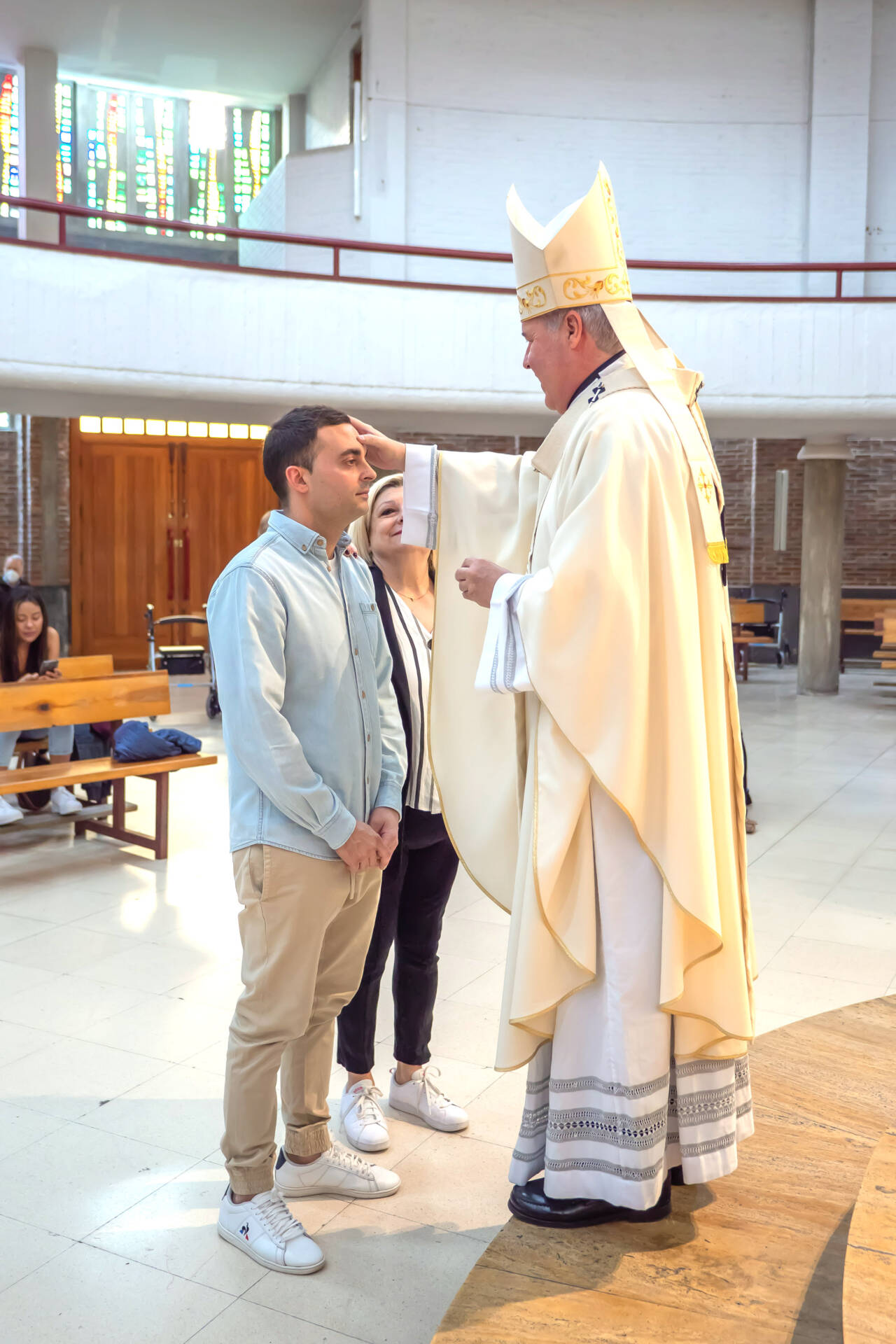 Once jóvenes reciben la confirmación en Miranda de Ebro 10 _1057100