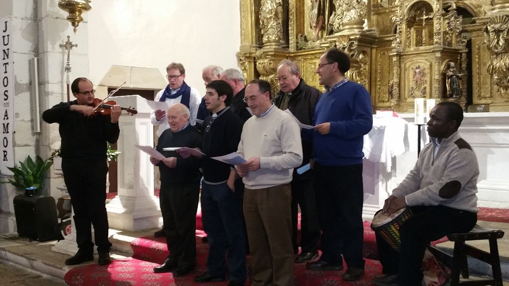 La parroquia de Trespaderne acoge el festival de villancicos del arciprestazgo de Medina 5 20151213_184045.jpg