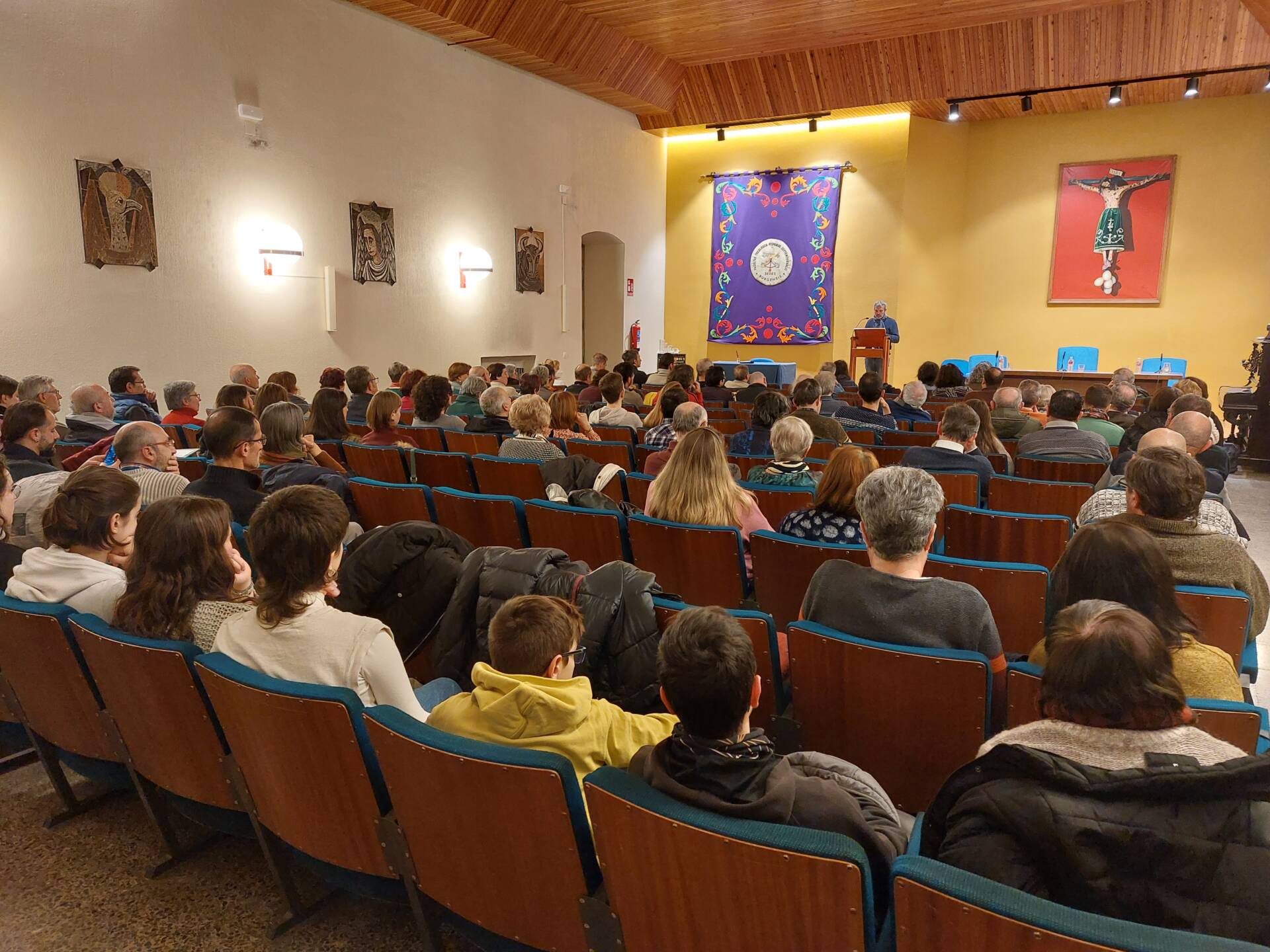 Comienza el curso de Ecología integral en la Facultad de Teología de Burgos 3 20230112_194552