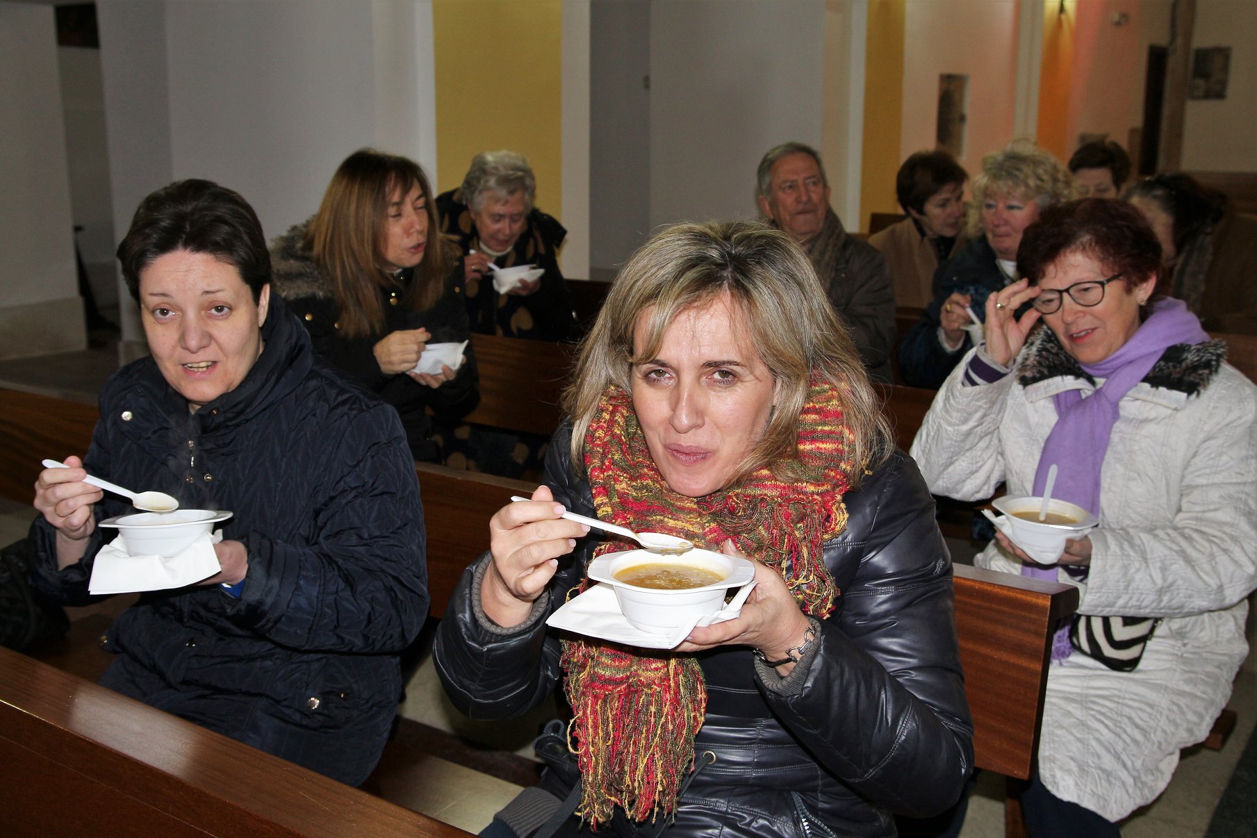 Cena del hambre en Gamonal y sopa solidaria en Lerma para apoyar a Manos Unidas 6 27747586_484205218642588_1390972474423340998_o