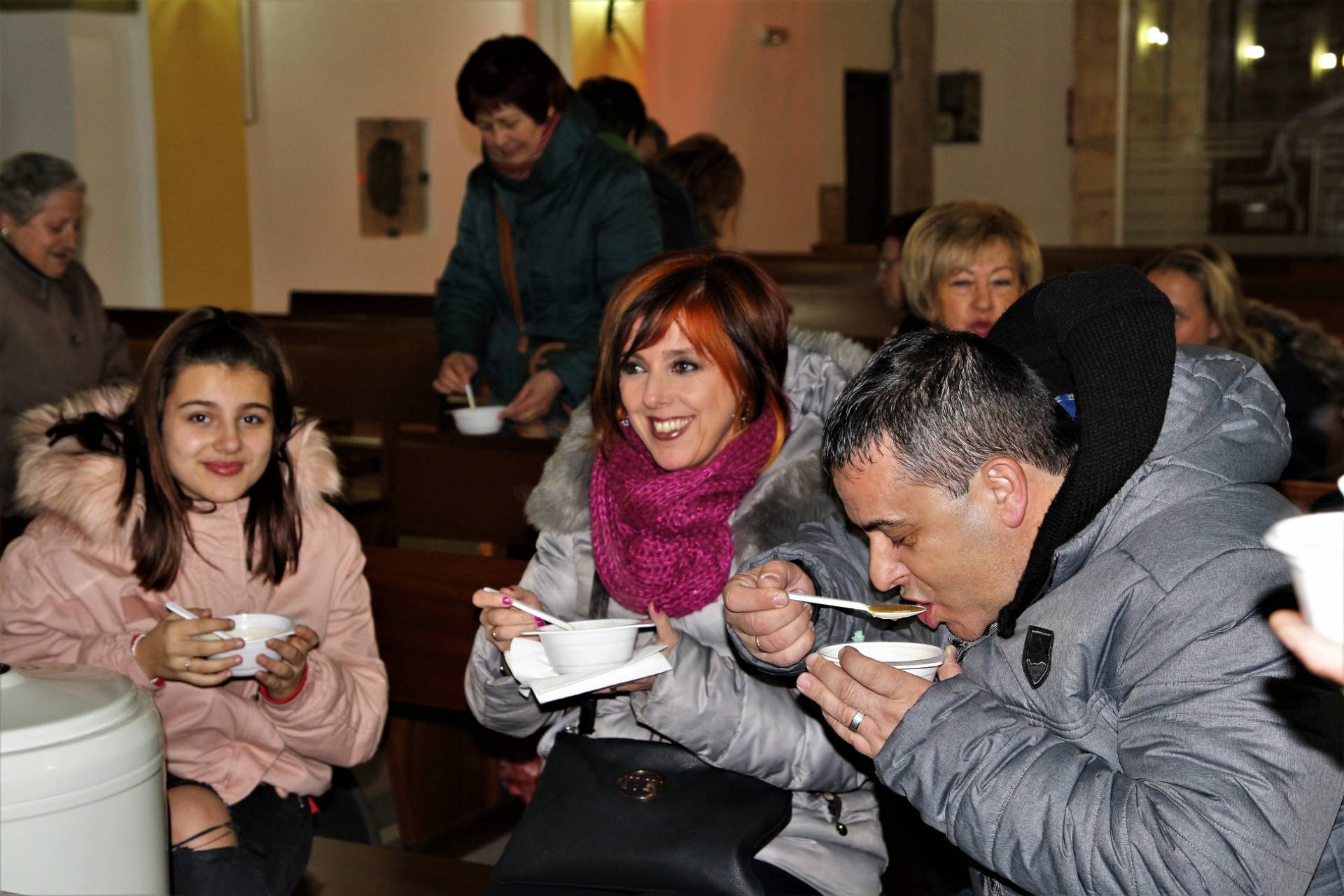 Cena del hambre en Gamonal y sopa solidaria en Lerma para apoyar a Manos Unidas 7 27912805_484204385309338_8074577451217295087_o