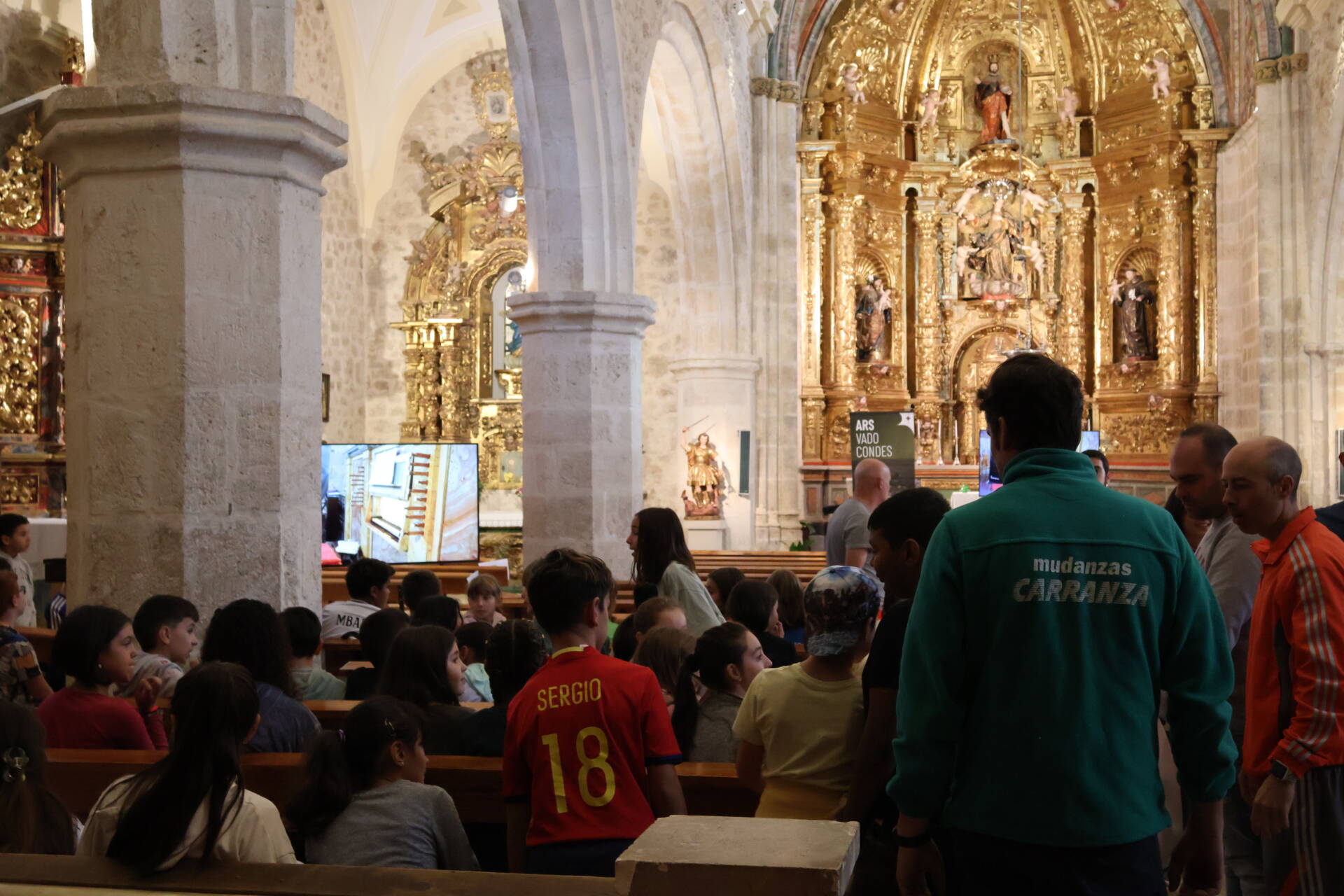 Más de 450 escolares disfrutan y aprenden del órgano de Vadocondes 5 450-escolares-órgano-vadocondes_00004