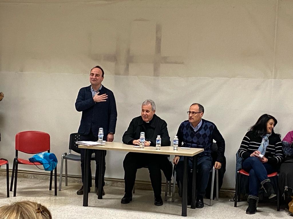El arzobispo prosigue su visita a Gamonal en Capiscol, La Ventilla y Castañares 4 El arzobispo prosigue su visita pastoral a Gamonal en Capiscol