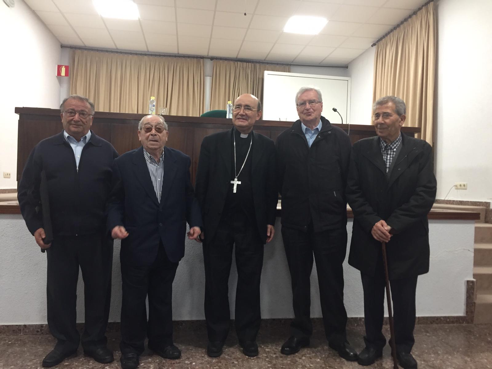 El arzobispo llama a los sacerdotes a ser mediadores de vocaciones 8 Bodas diamante 2019