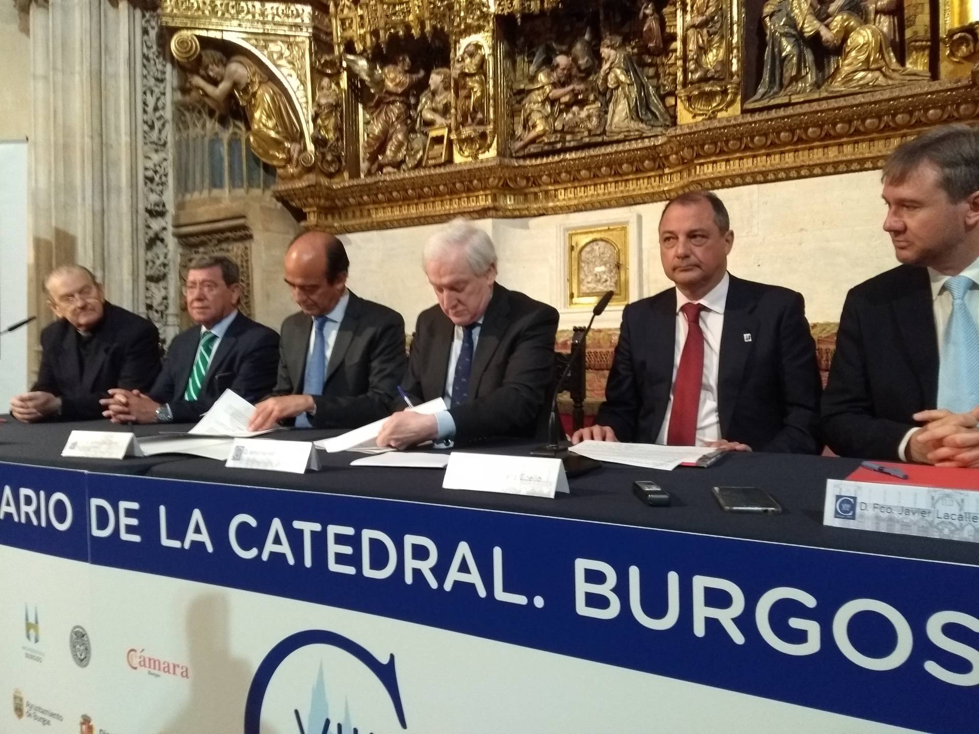 Bridgestone dona 180.000 euros al VIII Centenario de la Catedral 1 Bridgestone 2