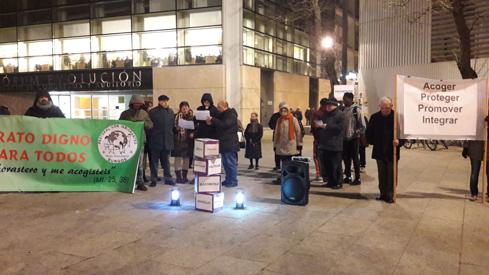 El Círculo de Silencio pide alternativas dignas a los Centros de Internamiento de Extranjeros 2 Circulosilencio20182