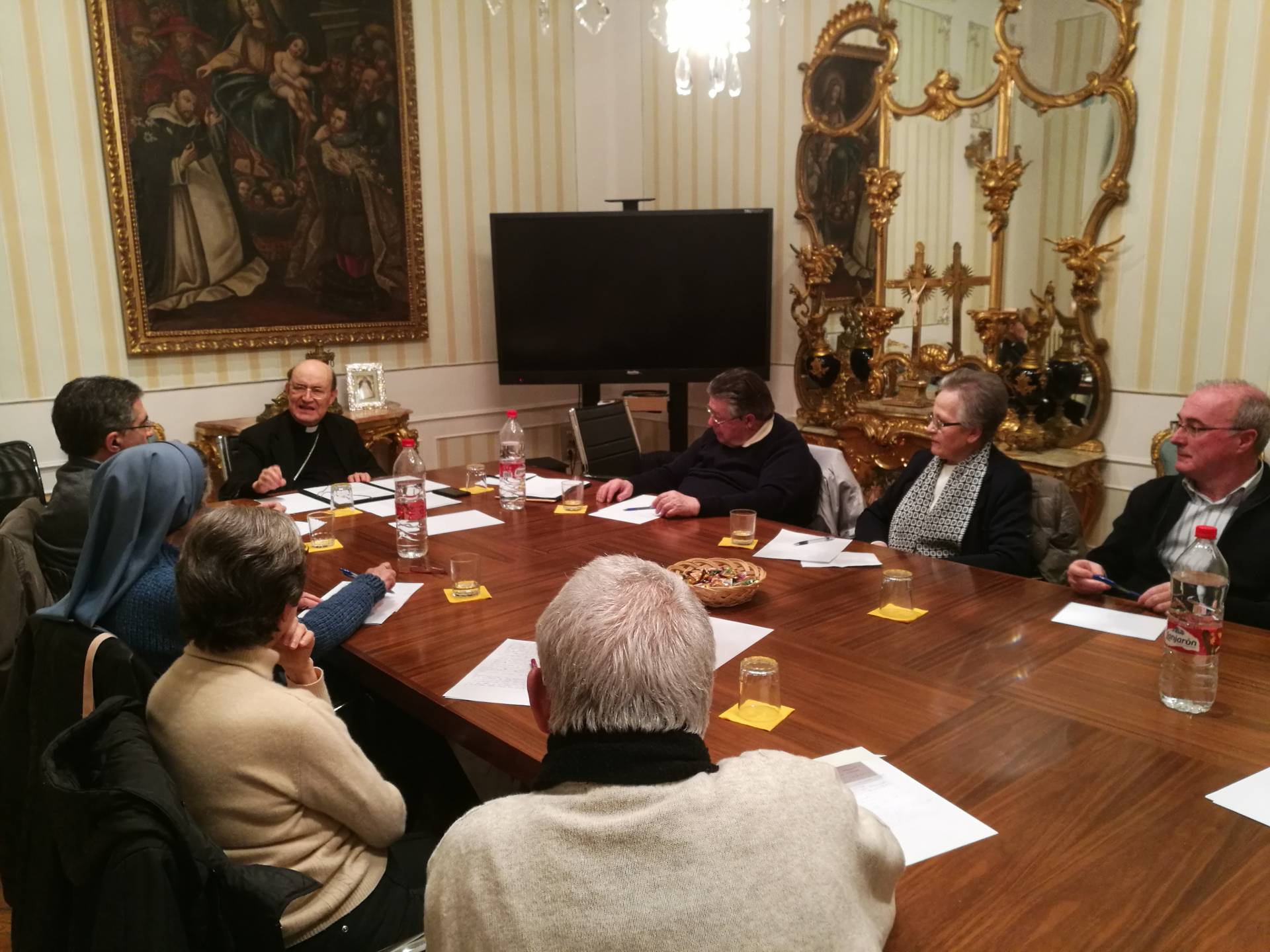 El arzobispo se reúne con la Junta de Confer tras haber visitado 70 comunidades de vida activa 1 Confer 3