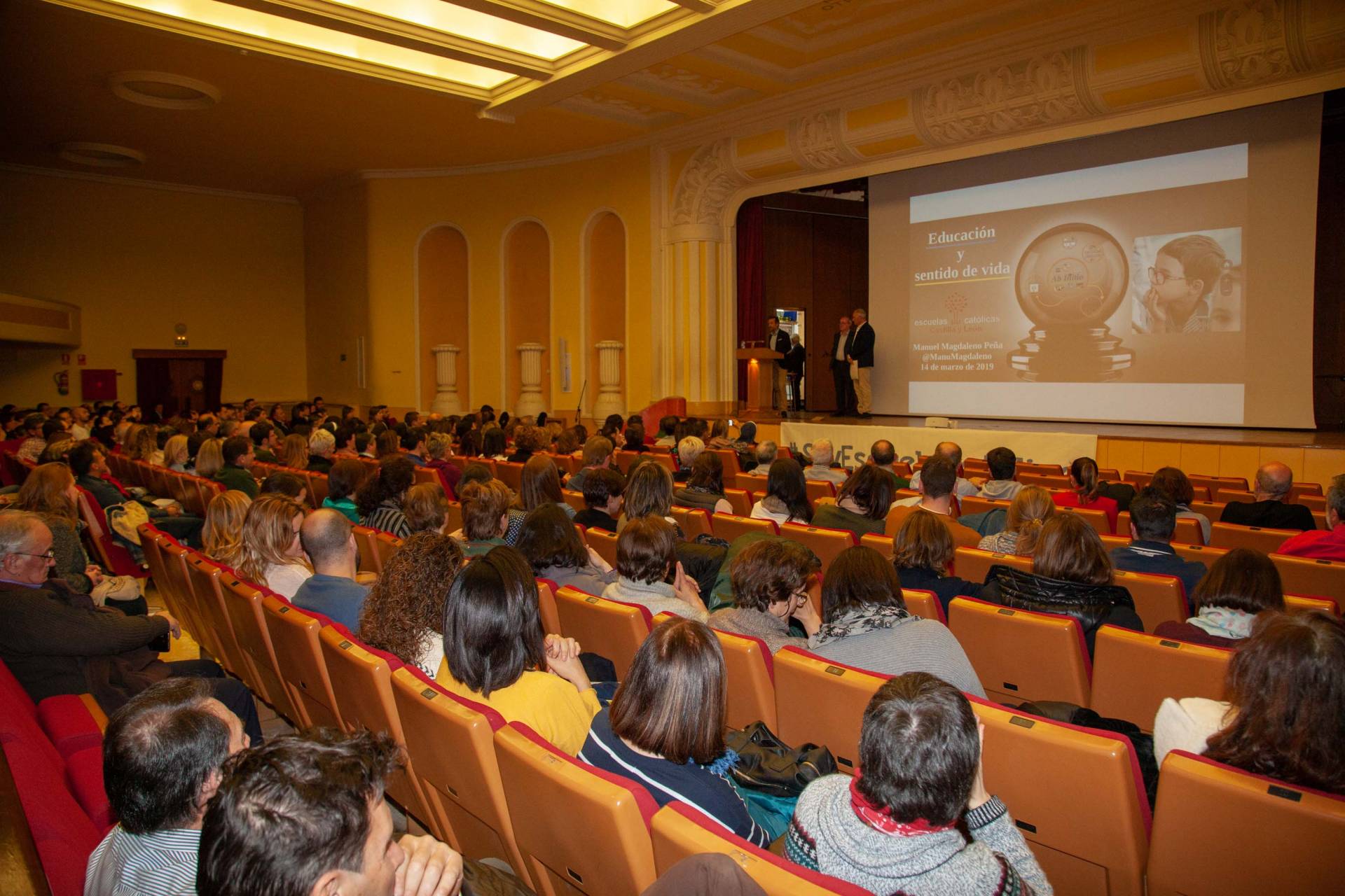 Don Fidel Herraéz: «Los docentes colaboráis en la tarea de la creación» 2 Dia de Escuelas Catolicas Burgos-1-3