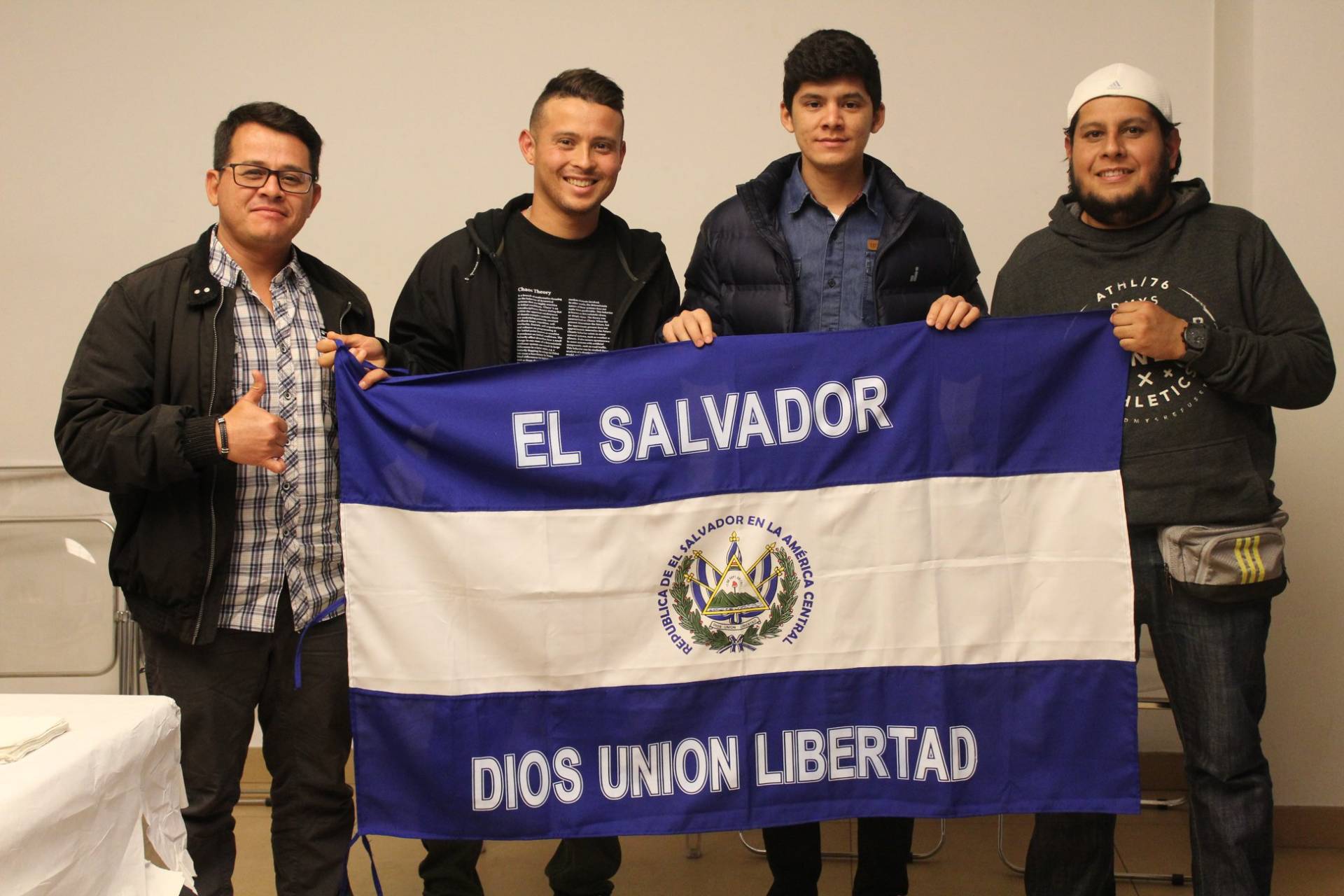 De El Salvador a Burgos: la huida de un país donde la vida vale poco 1 El Salvador3