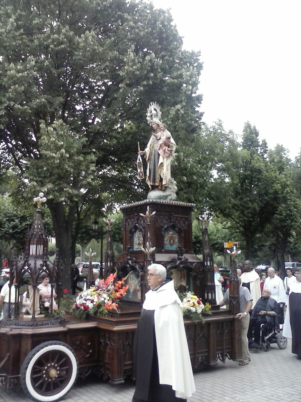 Numerosos fieles acompañaron a la Virgen del Carmen para celebrar su día 1 procesion del carmen