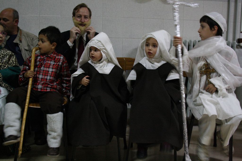 Catequesis de disfraces para celebrar la santidad 9 IMG_1094.jpg