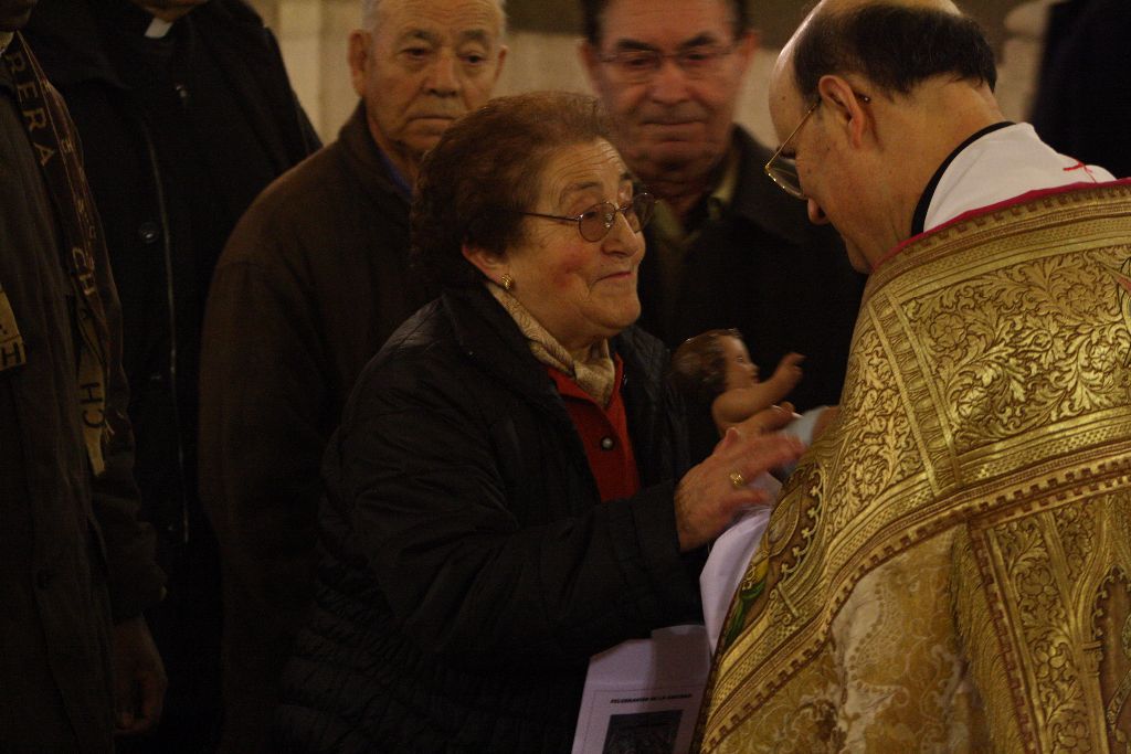 El arzobispo pide a los burgaleses «irradiar Navidad» en estos días de fiesta 9 IMG_2834.jpg