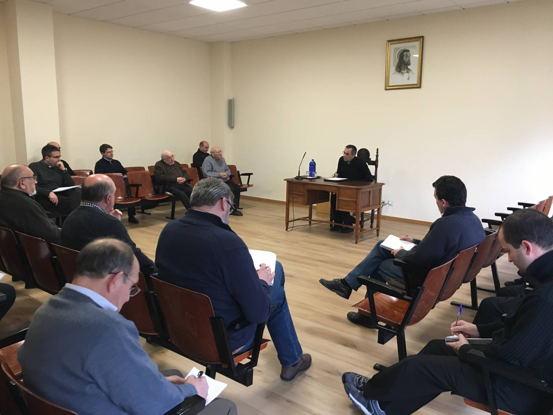 Varios sacerdotes de la diócesis realizan sus ejercicios espirituales en Aranda 1 IMG_3570