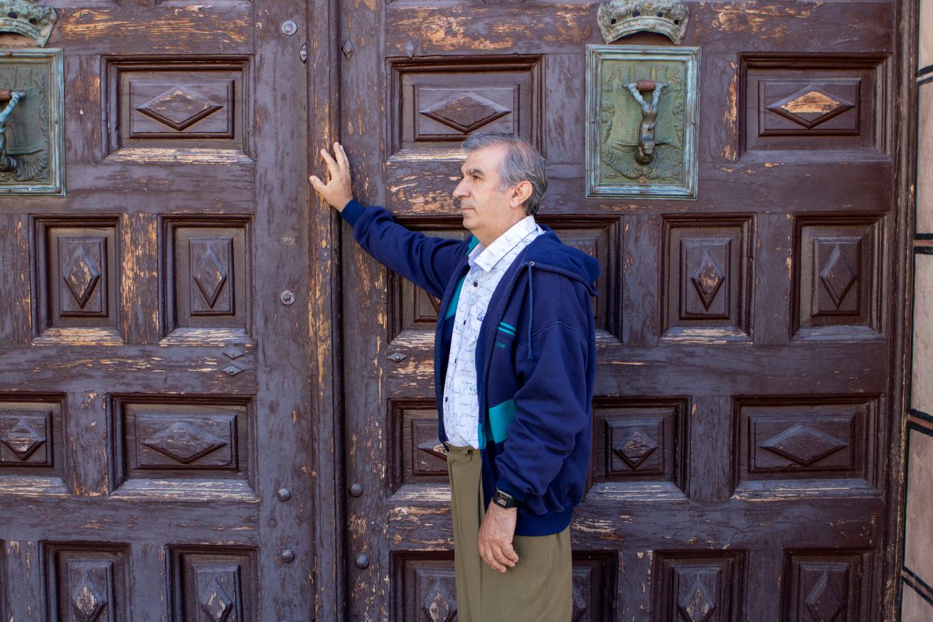 «Ser sacristán en la Catedral es más que un oficio, es también una manera de vivir la fe» 4 josé antonio sáiz sacristán catedral