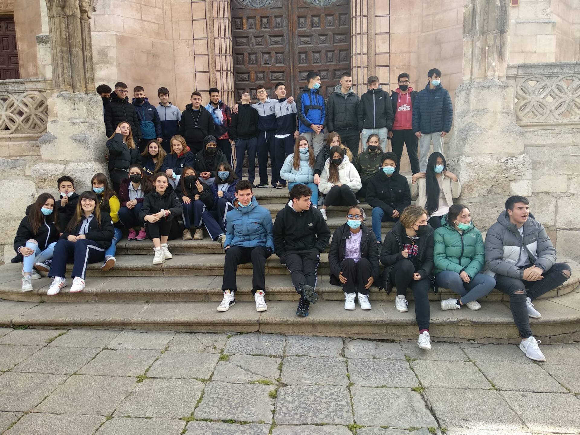 Alumnos del Centro Jesús Reparador participan en el Jubileo de la Catedral 1 JesusReparador1