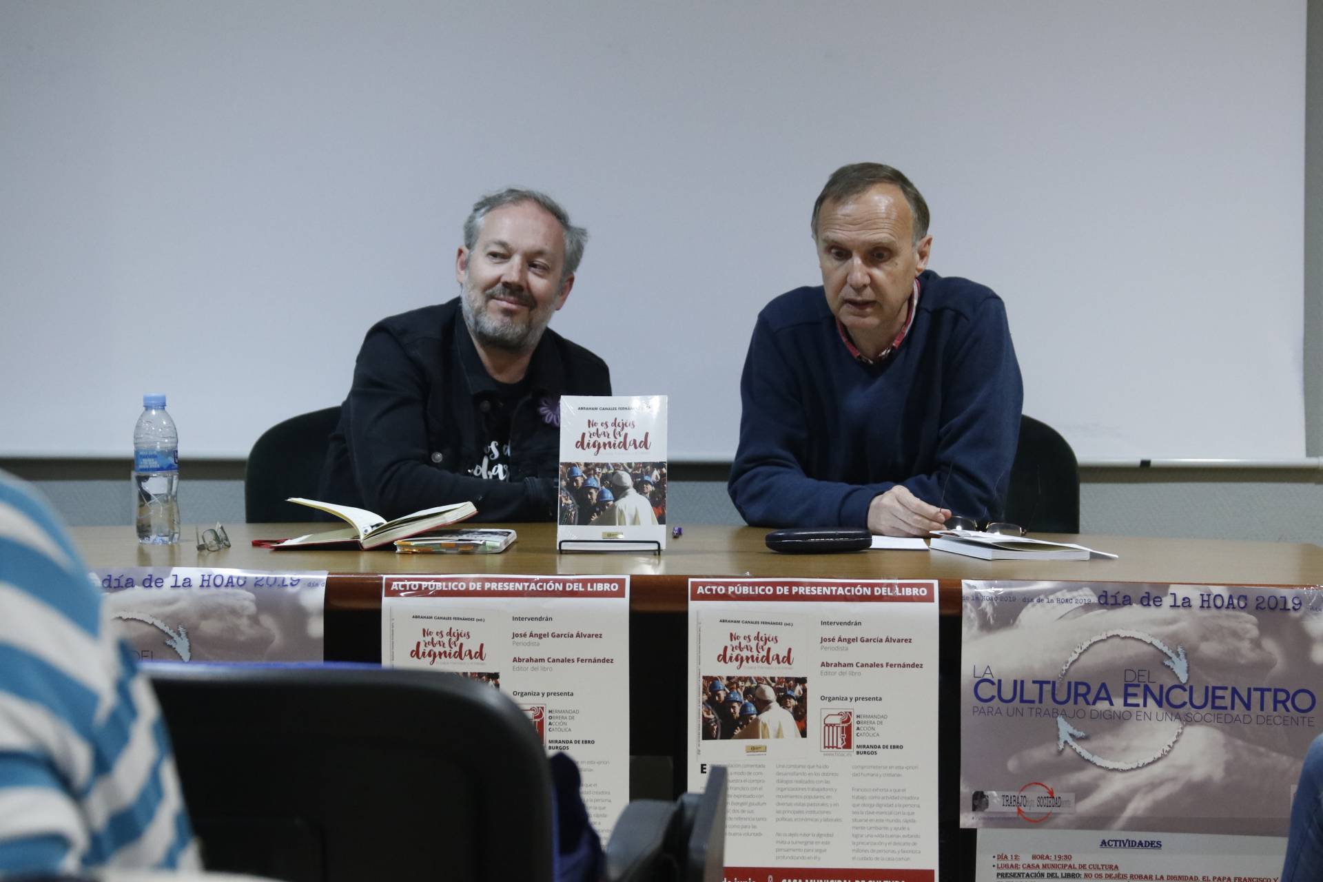 Abraham Canales presenta en Miranda su libro sobre el Papa y el trabajo 1 _MG_1148