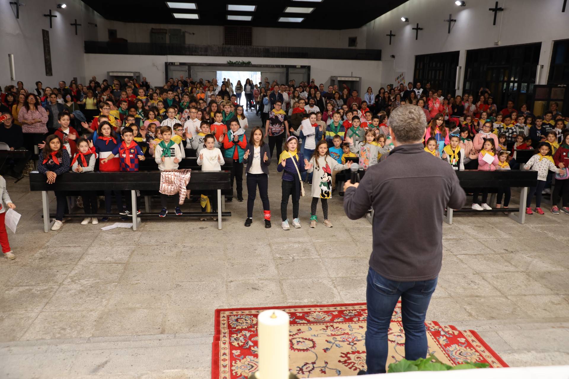 Cerca de 500 personas participan en la marcha misionera de Miranda 8 Marcha misionera 8
