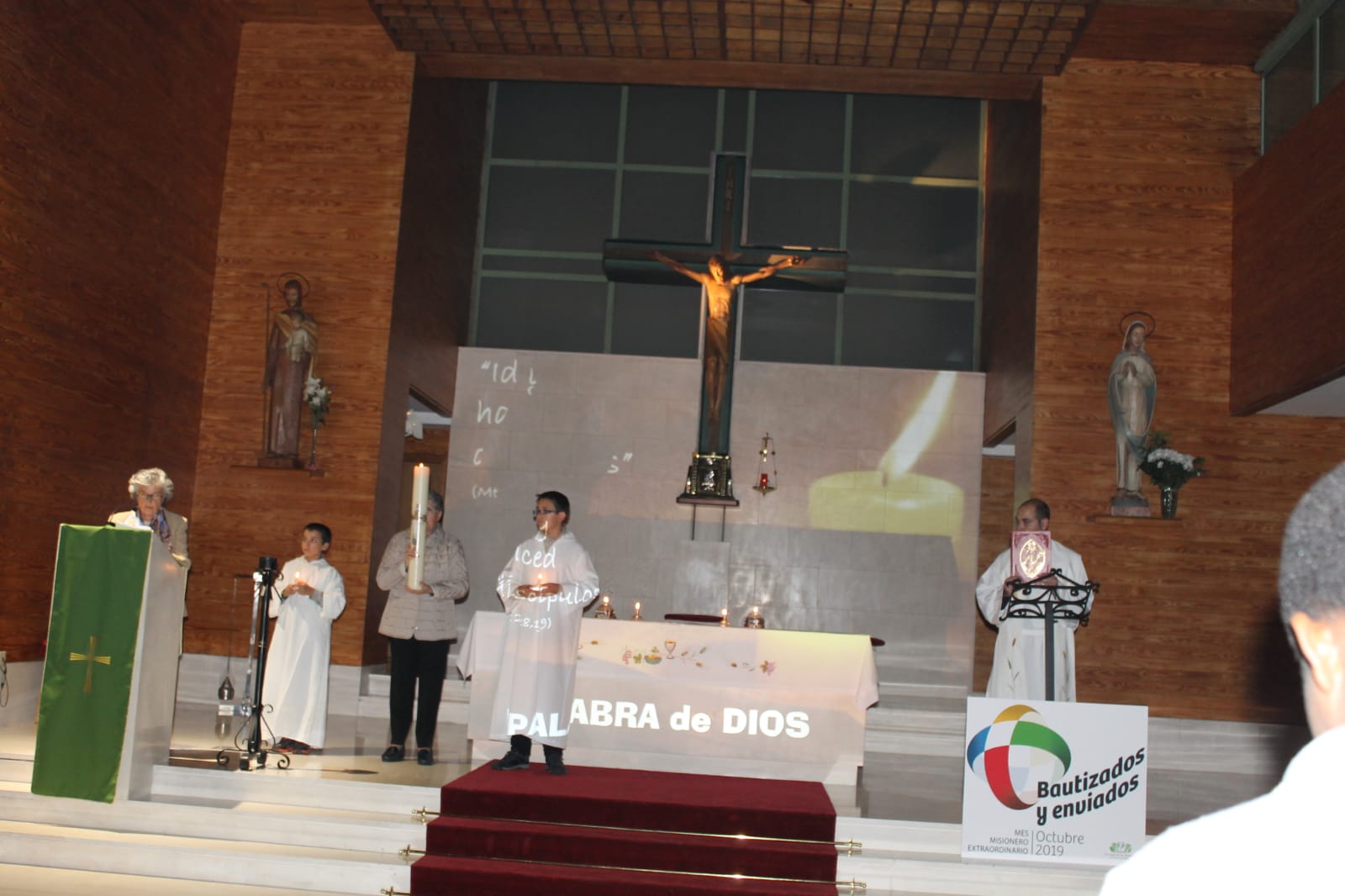El arciprestazgo de Miranda celebra el Domund con una vigilia de oración 2 Miranda Domund 2