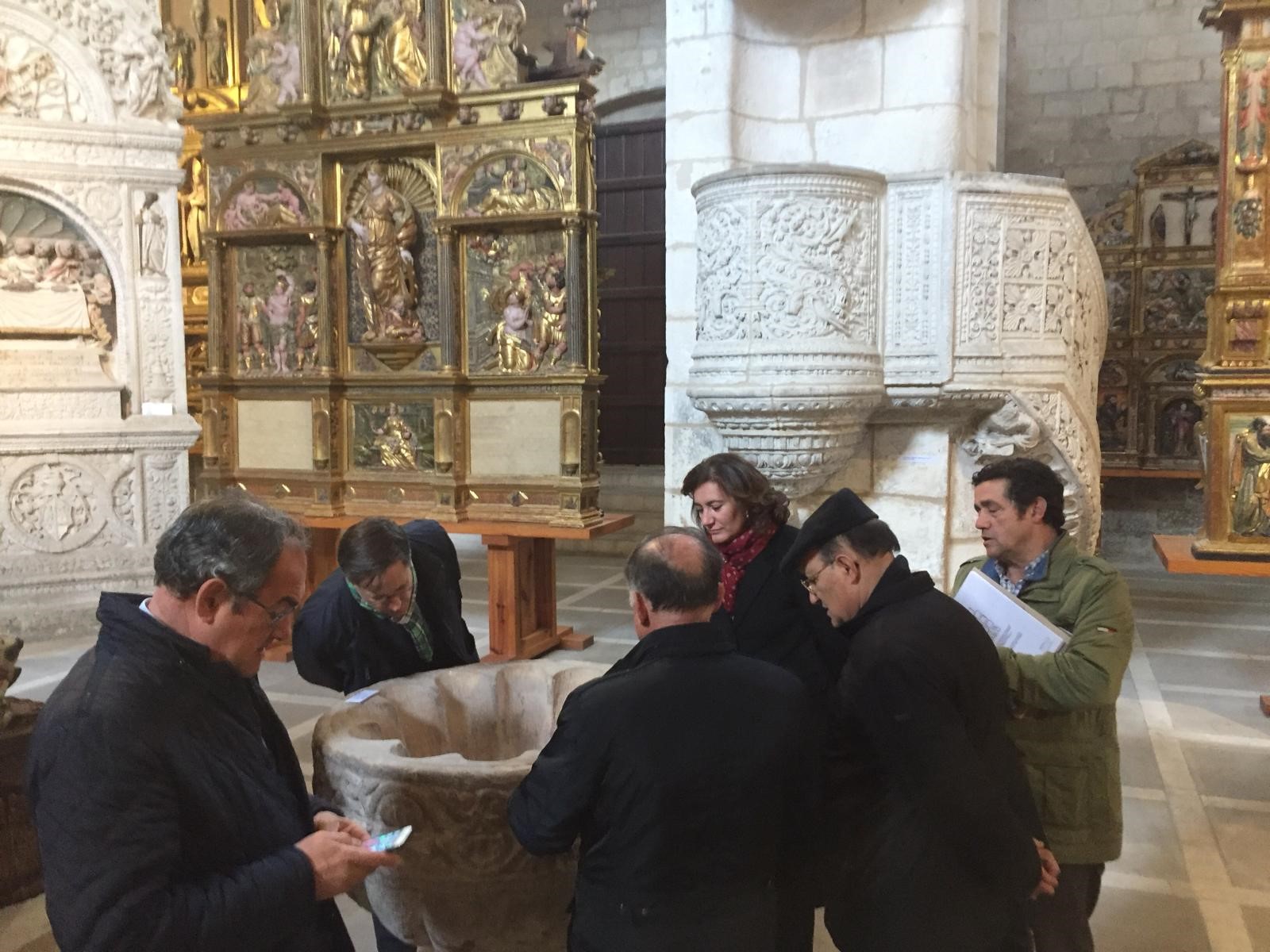 La consejera de Cultura visita en privado el Museo del Retablo 2 Museovisitaretablo4