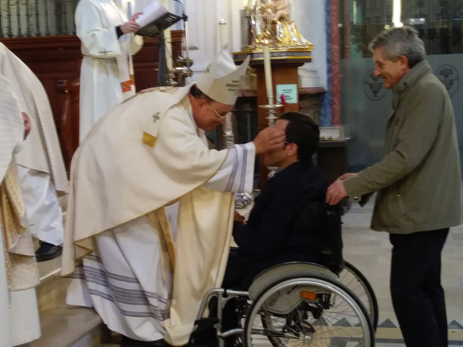 Voluntarios de pastoral de la salud: el rostro de la Iglesia en el ámbito del dolor 1 Pastoral de la salud 1