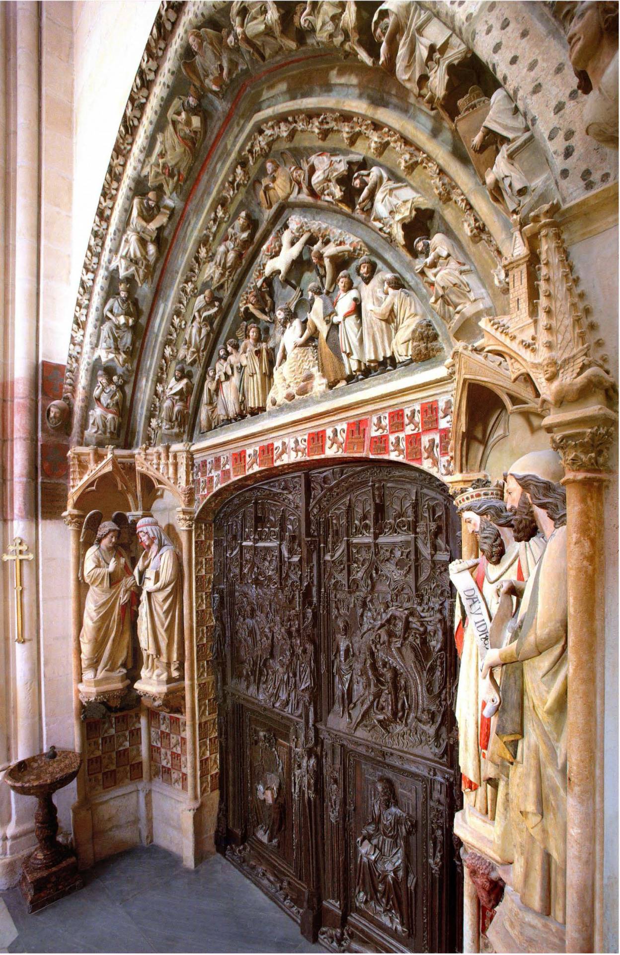 Imagen del mes: Puerta del Claustro de la Catedral de Burgos 1 Puerta claustro