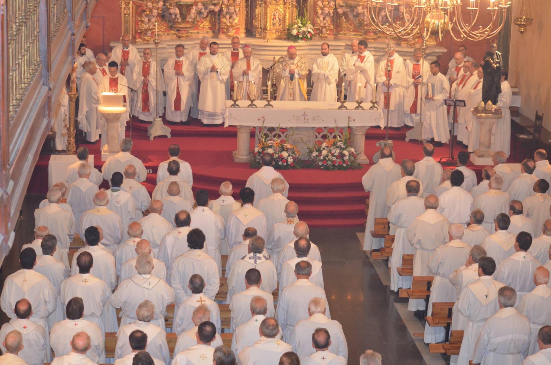 El arzobispo llama a los sacerdotes a ser mediadores de vocaciones 1 San Juan de Avila misa 1