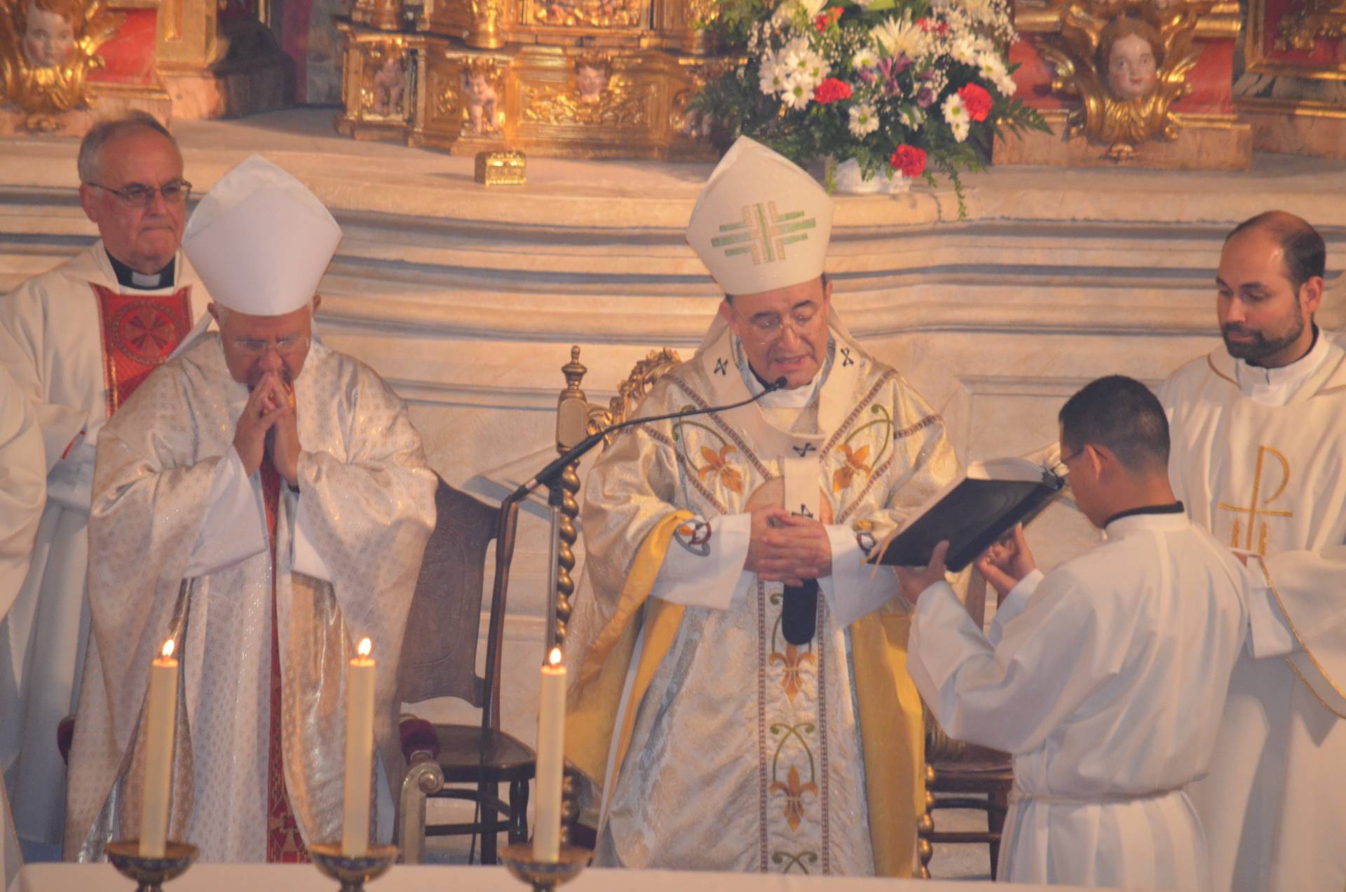 El arzobispo llama a los sacerdotes a ser mediadores de vocaciones 3 San Juan de Avila misa 3