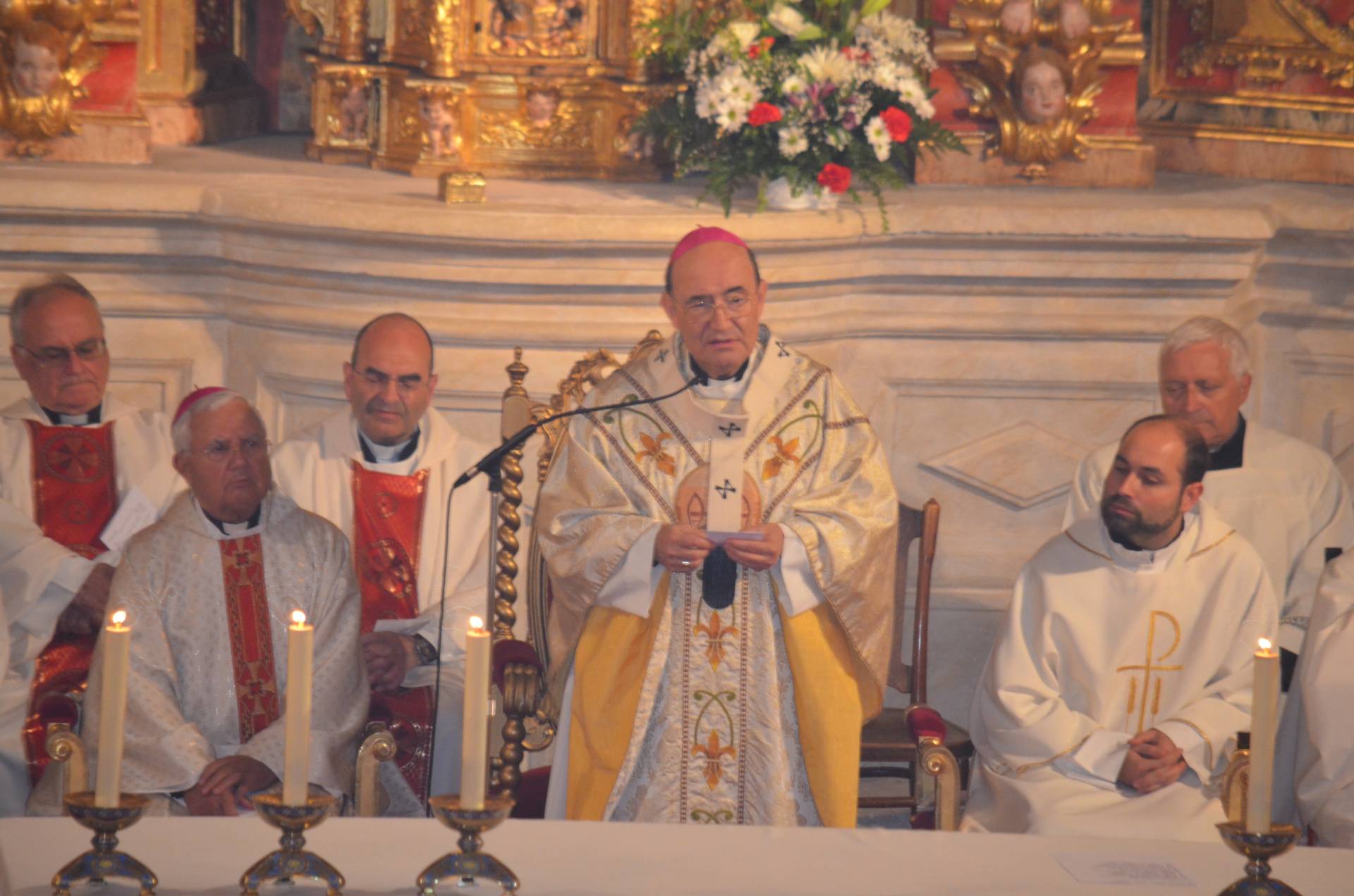 El arzobispo llama a los sacerdotes a ser mediadores de vocaciones 4 San Juan de Avila misa 4