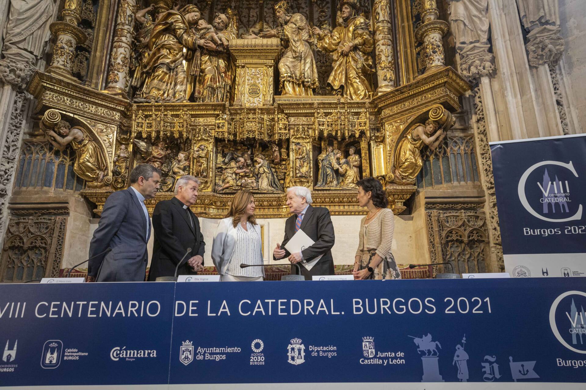 El Gobierno de España inicia los trabajos previos para acometer la restauración de las vidrieras de la Catedral 4 Vidrieras 3