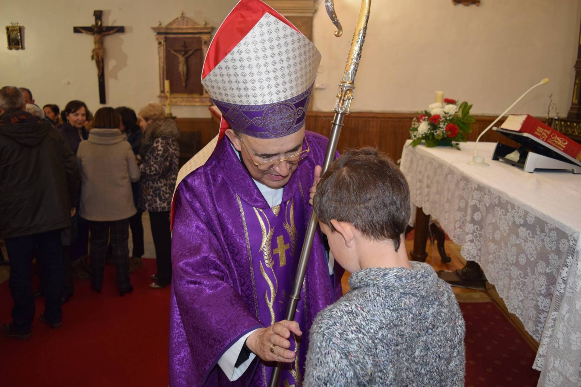 Concluye la visita del arzobispo a la Unidad de Villarcayo 3 Villarcayo 07 13