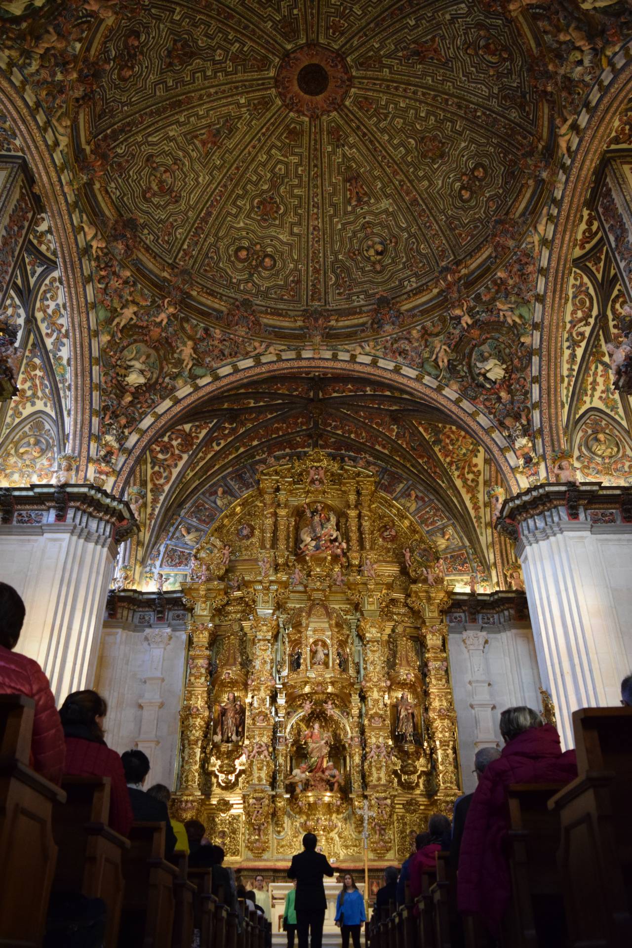 Arzobispado y Cabildo organizan un recital navideño en la Catedral 1 abrazo catedral_29