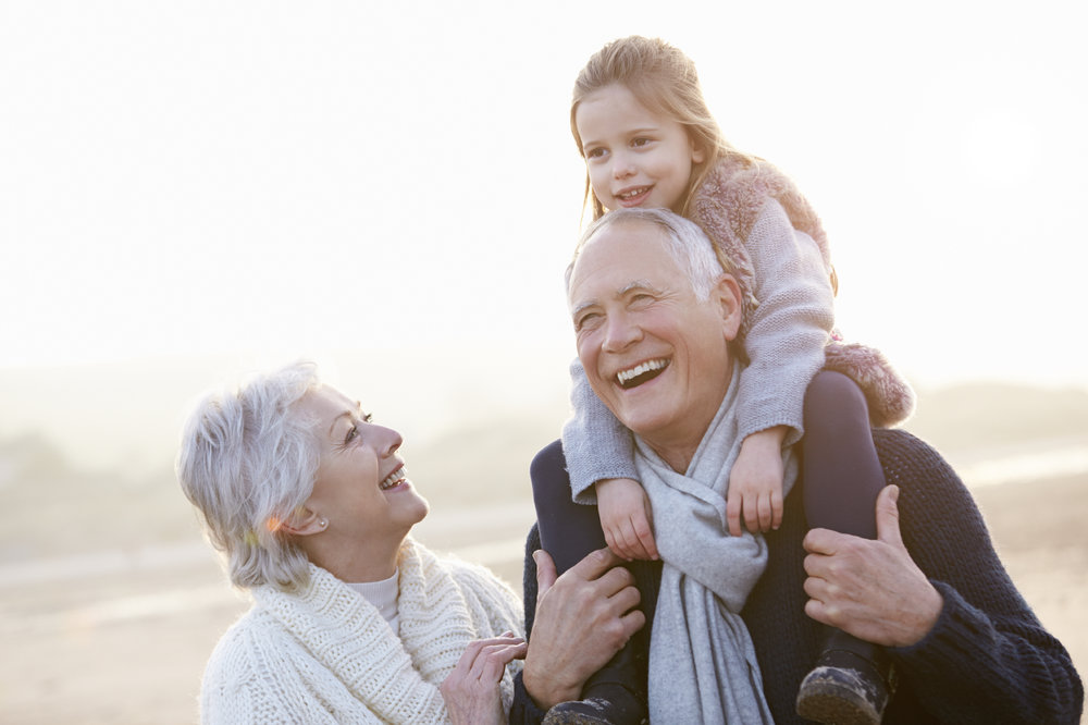 Nuestros abuelos y mayores, abrazo de esperanza 1 abuelos