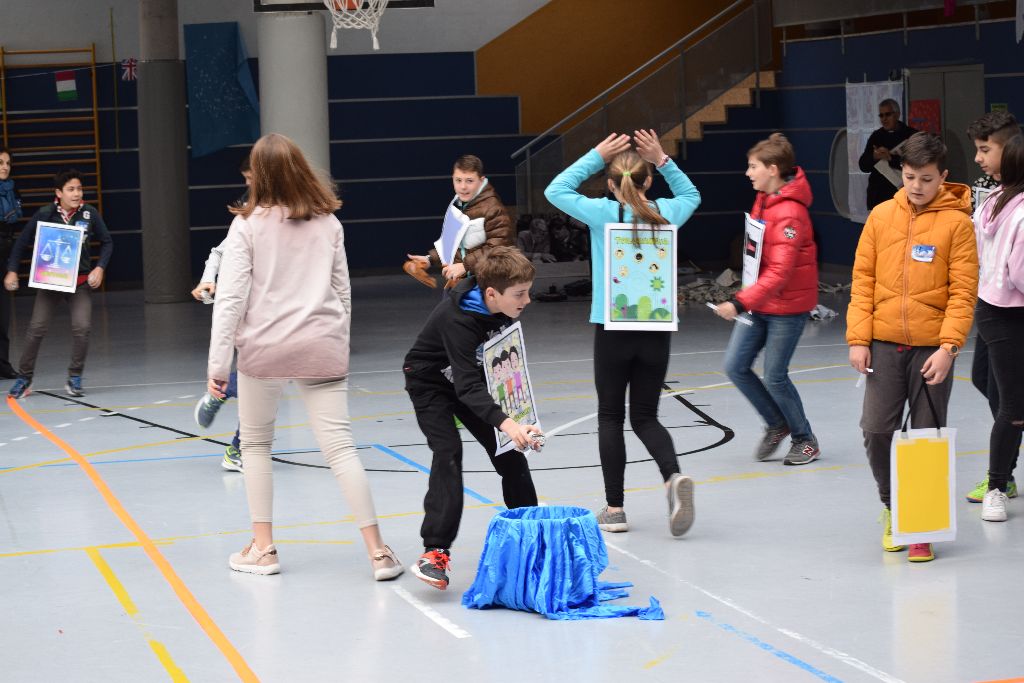 Adolescentes que «viven sus sueños» 11 adolescentes13.jpg