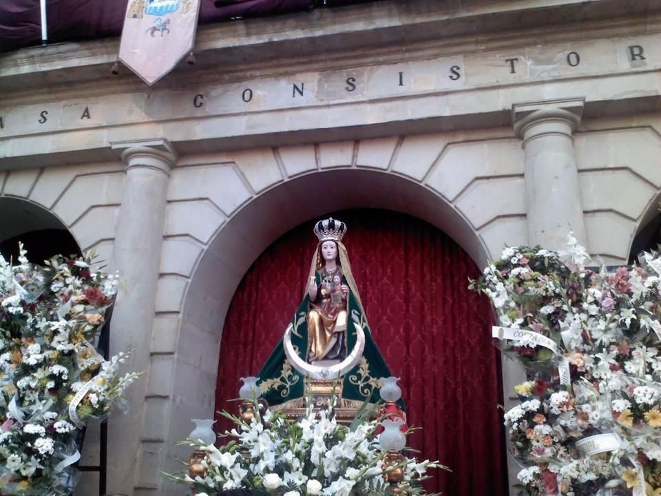 Miranda honra a su patrona, la Virgen de Altamira 1 altamira.jpg