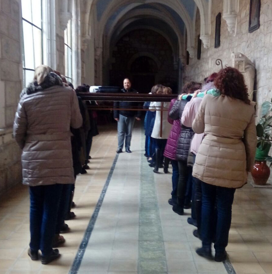 Las mujeres portarán a Nuestra Señora de las Angustias 1 angustias 5