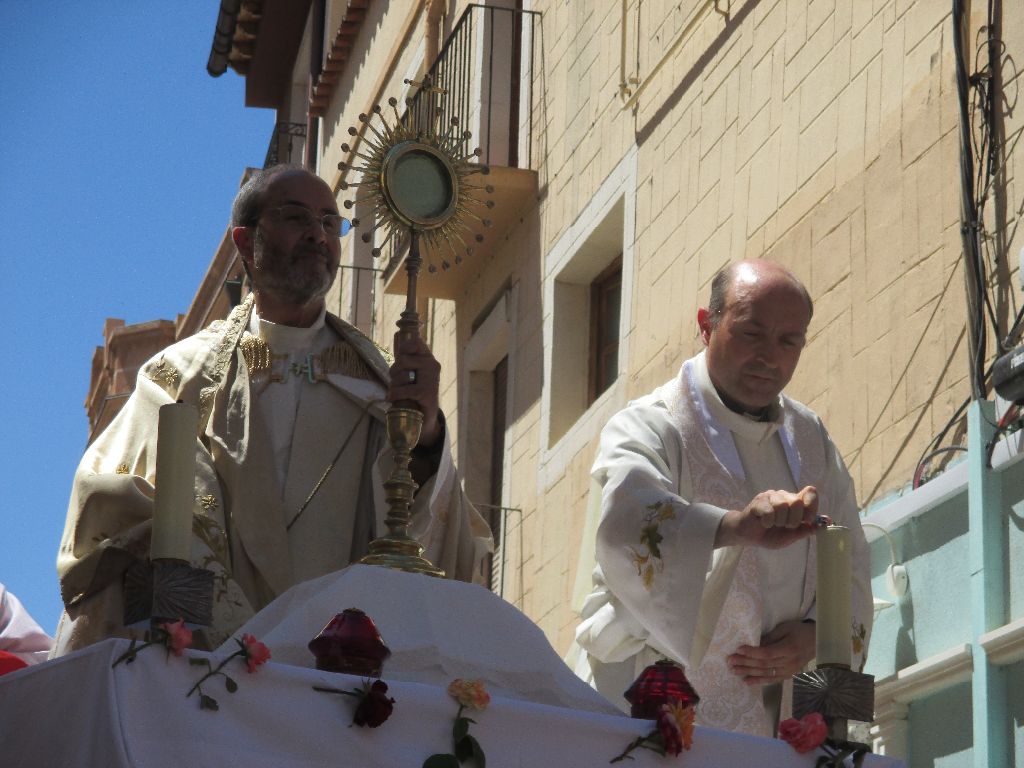 Ejercicios espirituales en la vida diaria para caminar hacia el Corpus Christi 1 aranda-corpus-8.jpg
