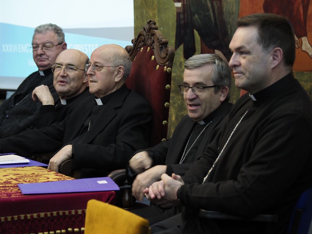 Nueve prelados y más de cien sacerdotes participan en el encuentro de obispos, vicarios y arciprestes de Castilla 5 arciprestes-villagarcia-3.jpg