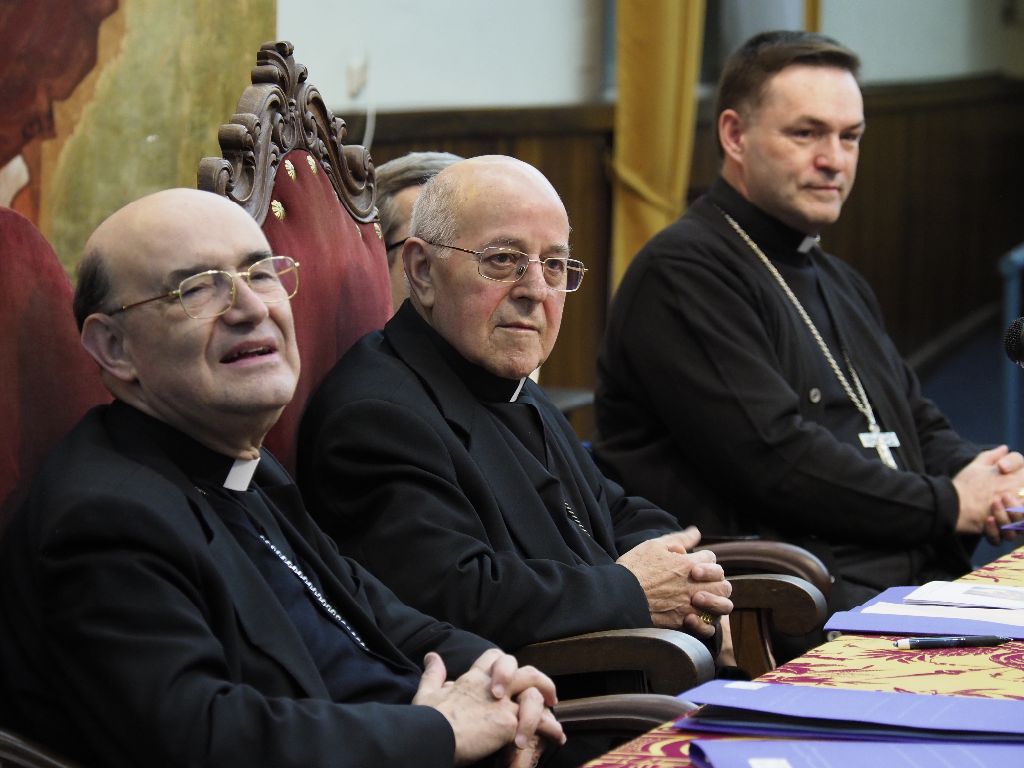 Nueve prelados y más de cien sacerdotes participan en el encuentro de obispos, vicarios y arciprestes de Castilla 4 arciprestes-villagarcia-4.jpg
