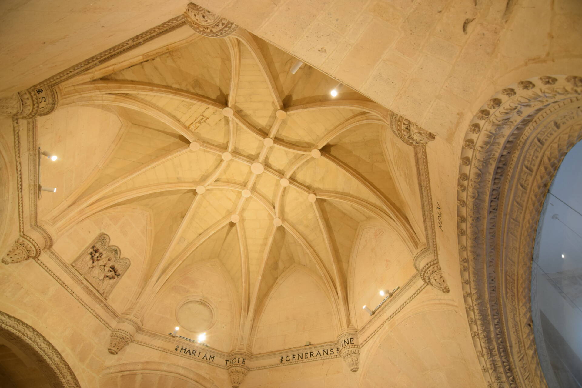 Ars Venerables: un lugar dedicado a la restauración y divulgación del patrimonio 13 Ars Venerables