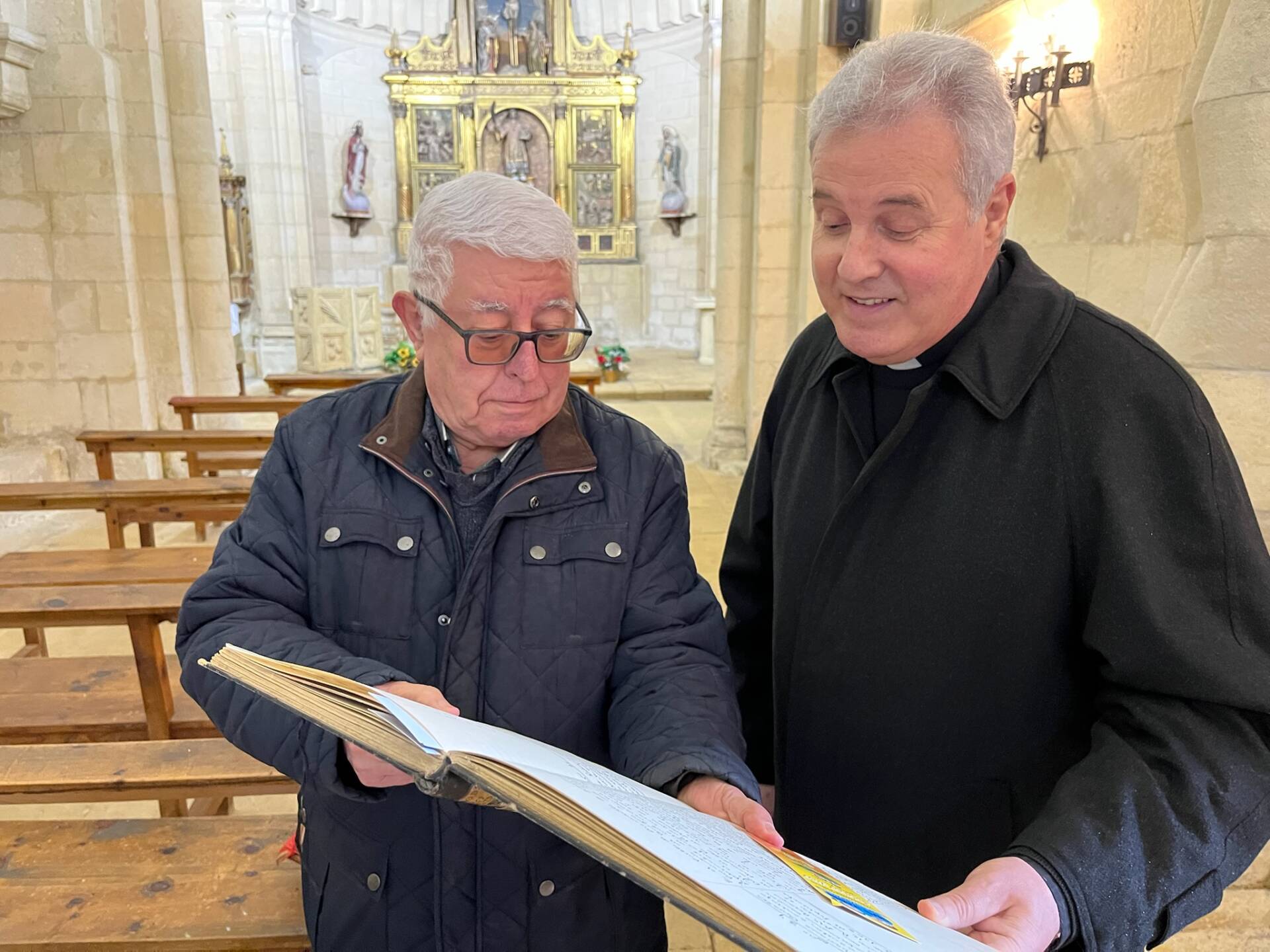 El arzobispo visita las unidades pastorales de Sedano y La Vega-Mercedes 2 arzobispo-visita-sedano-la-vega-mercedes_00003