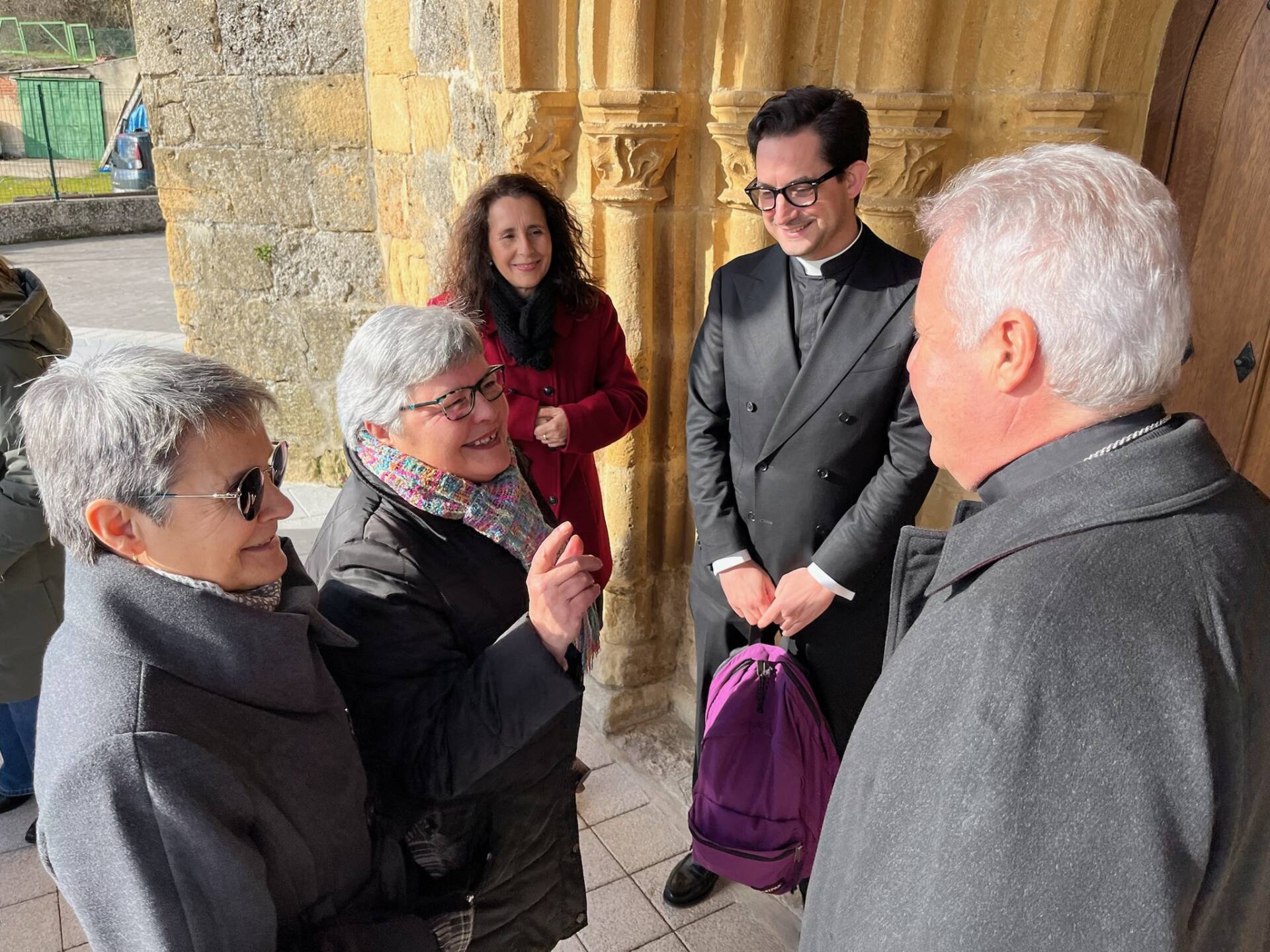 El arzobispo visita las unidades pastorales de Sedano y La Vega-Mercedes 14 arzobispo-visita-sedano-la-vega-mercedes_00014