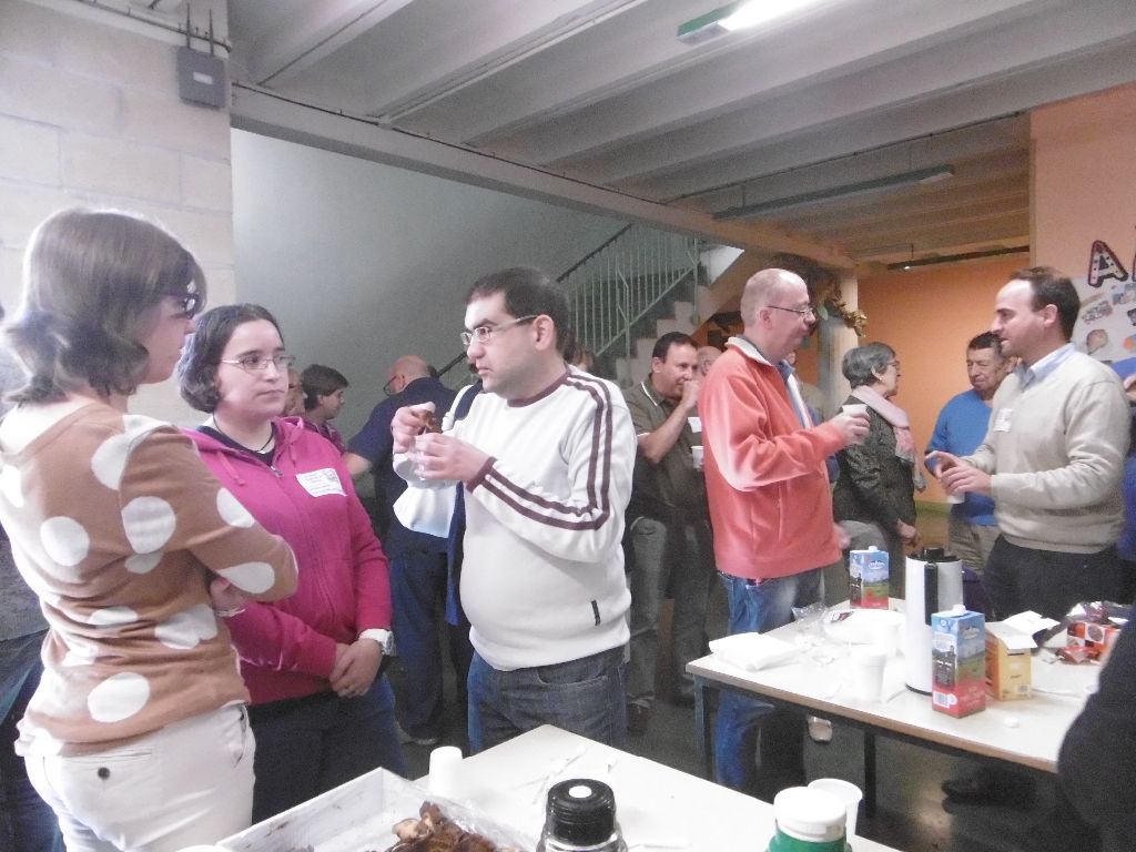 El arciprestazgo de Gamonal comienza a dar pasos a la luz del plan diocesano de pastoral 3 asamblea-gamonal-3.jpg