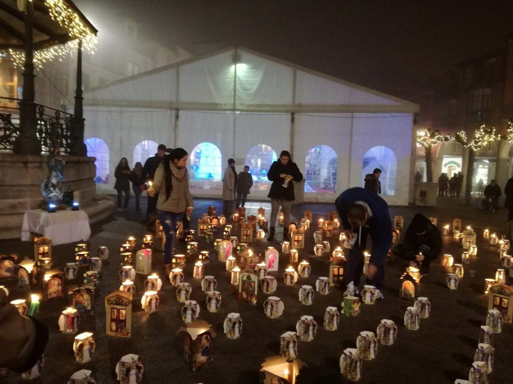 Aranda vive la tradicional «Noche de las velitas» colombiana 3 asocol-2.jpg