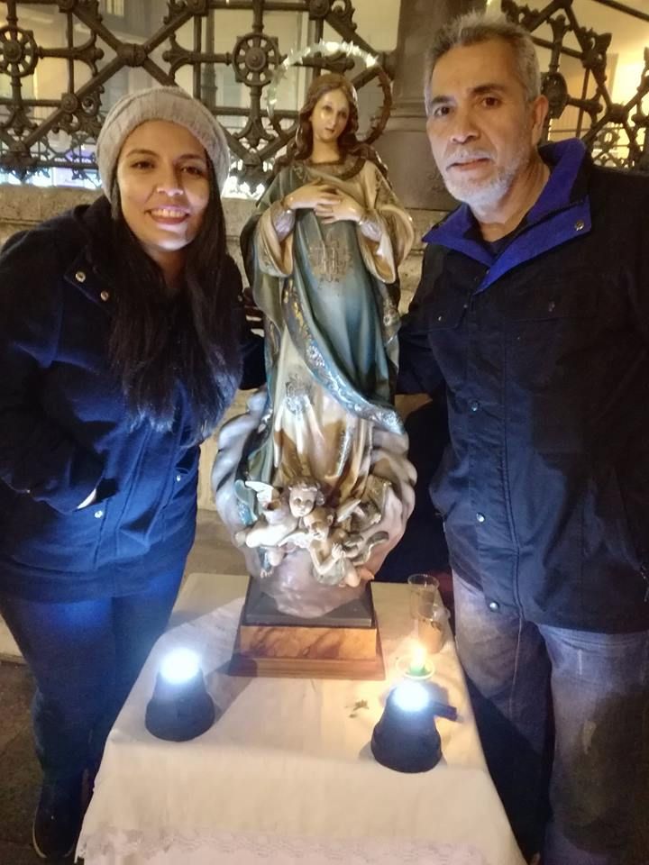 Aranda vive la tradicional «Noche de las velitas» colombiana 6 asocol-5.jpg