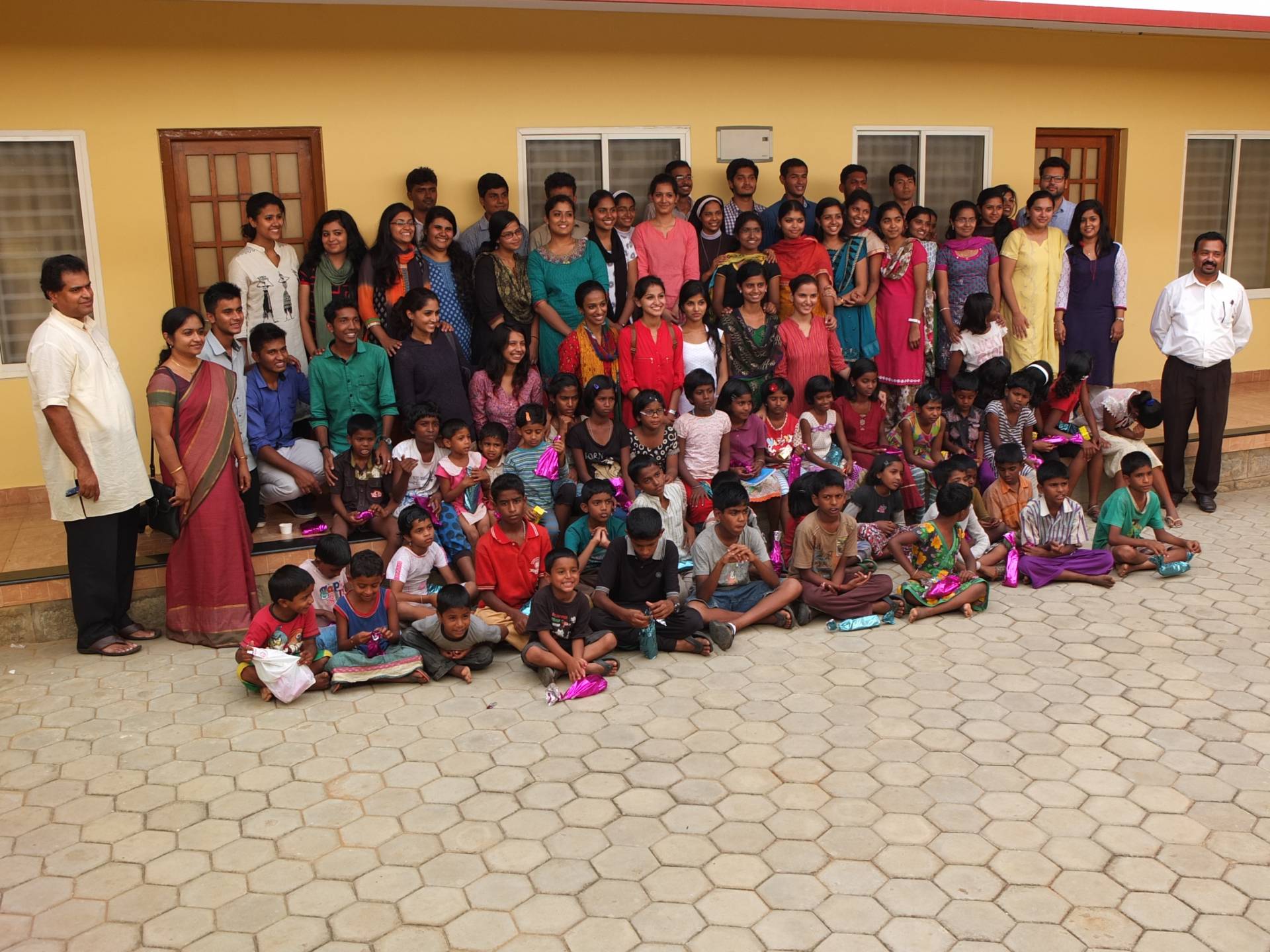 Tres alumnas participarán en una nueva edición del proyecto UBU-Bangalore 2 bangalore 1