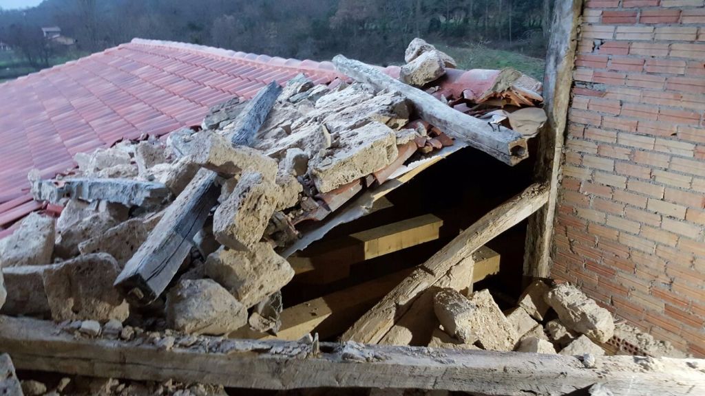 El temporal arremete también contra la iglesia de Barruelo 2 barruelo-6.jpeg