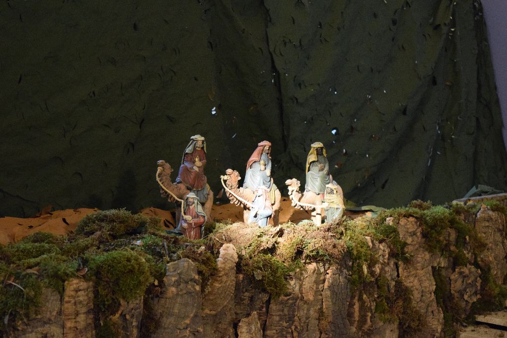 El belén de la catedral amplía su montaje con nuevas escenas y figuras 12 belen-catedral-burgos19.jpg