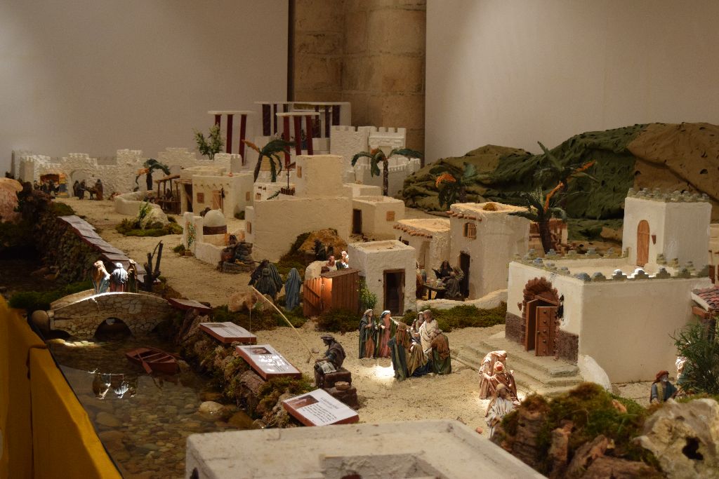 El belén de la catedral amplía su montaje con nuevas escenas y figuras 20 belen-catedral-burgos29.jpg