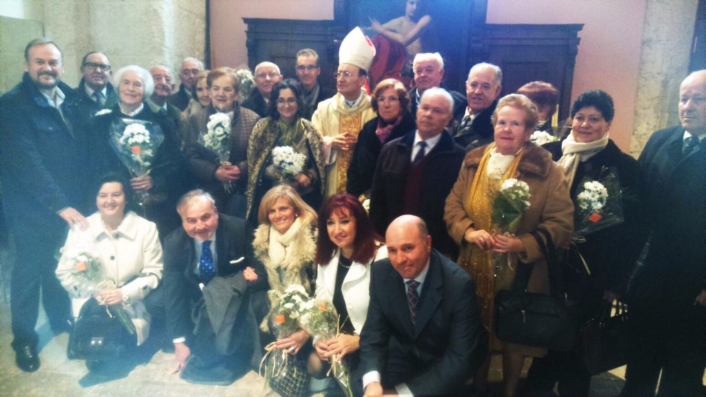 Un homenaje a las familias en su día más señalado 1 bodas de oro y plata